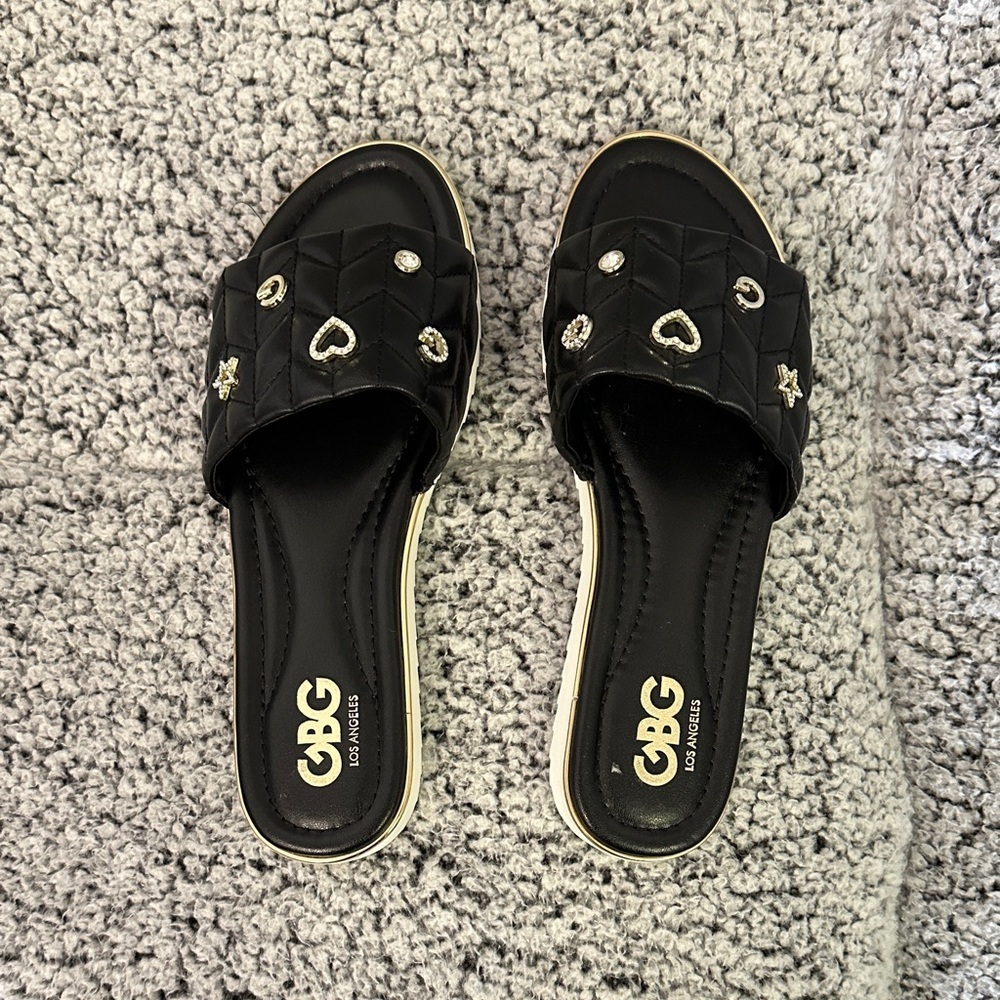 GBG Los Angeles Black Quilted Slide Mules with Gold Accents size 8
